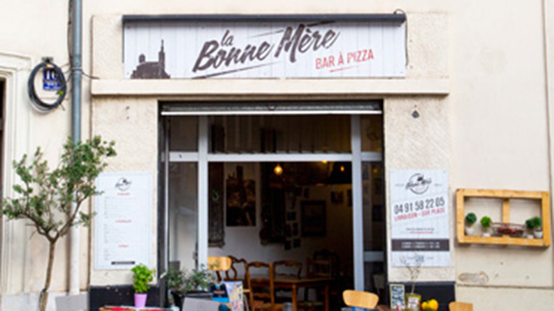 devanture-bonne-mere-pizza-franchise